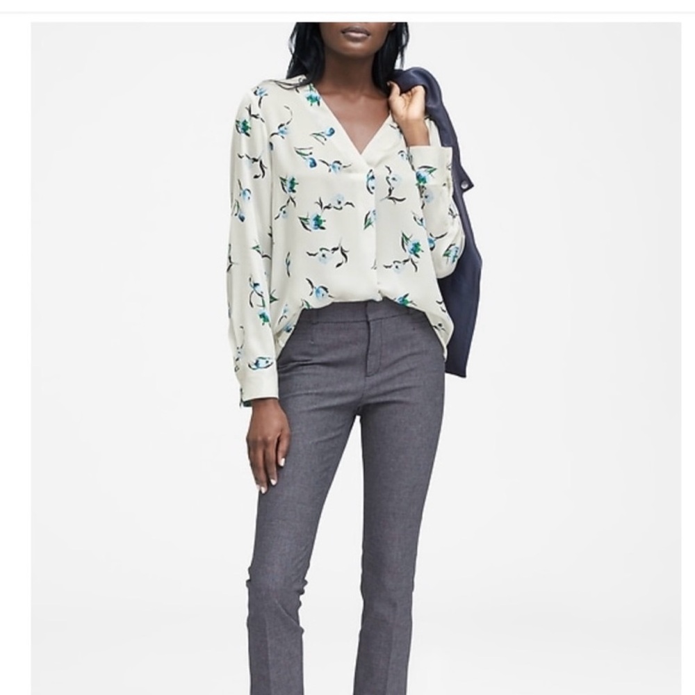 NWOT Banana Republic Halli Floral Drapey Blouse Size M